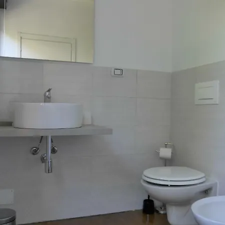 La Tana 3*