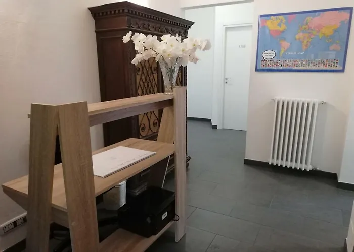 La Tana Гостевой дом 3*