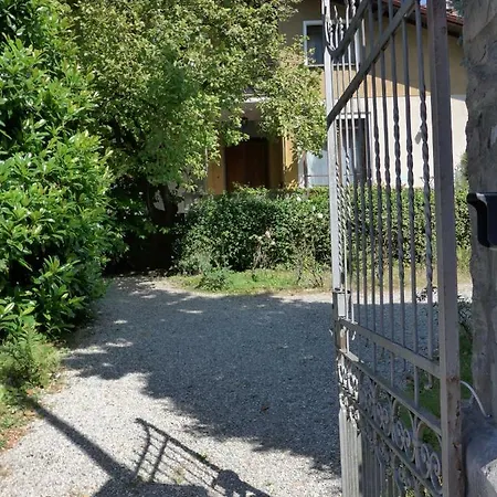 招待所 La Tana 莱诺